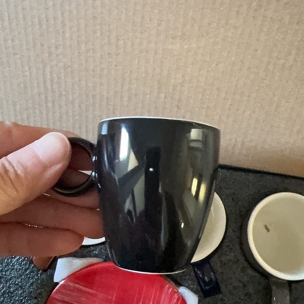 Set of. 6 cappochino cups and saucers, variety color
